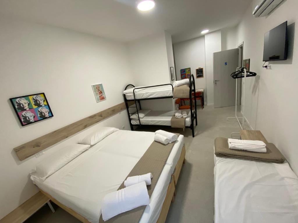 San Dionigi 11 Studio Apartments Milano Exterior foto
