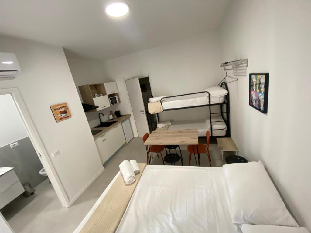 San Dionigi 11 Studio Apartments Milano Exterior foto